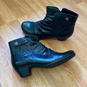 Rockport Black Leather Booties